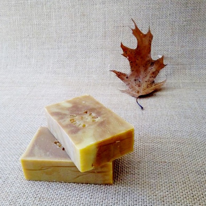 Savon Miel & Cire d'abeilles Savon Miel & Cire d'abeilles